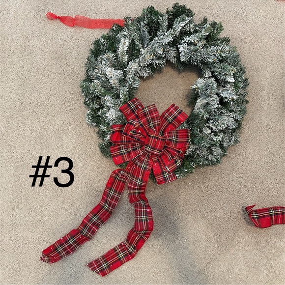 Holiday Christmas Snow Flocked Wreath With Tartan Red Plaid Bow - Picture 11 of 16